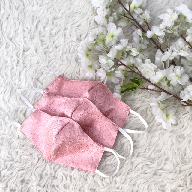 Masker fashion kain cewek wanita unik motif emboss batik ready stok pink