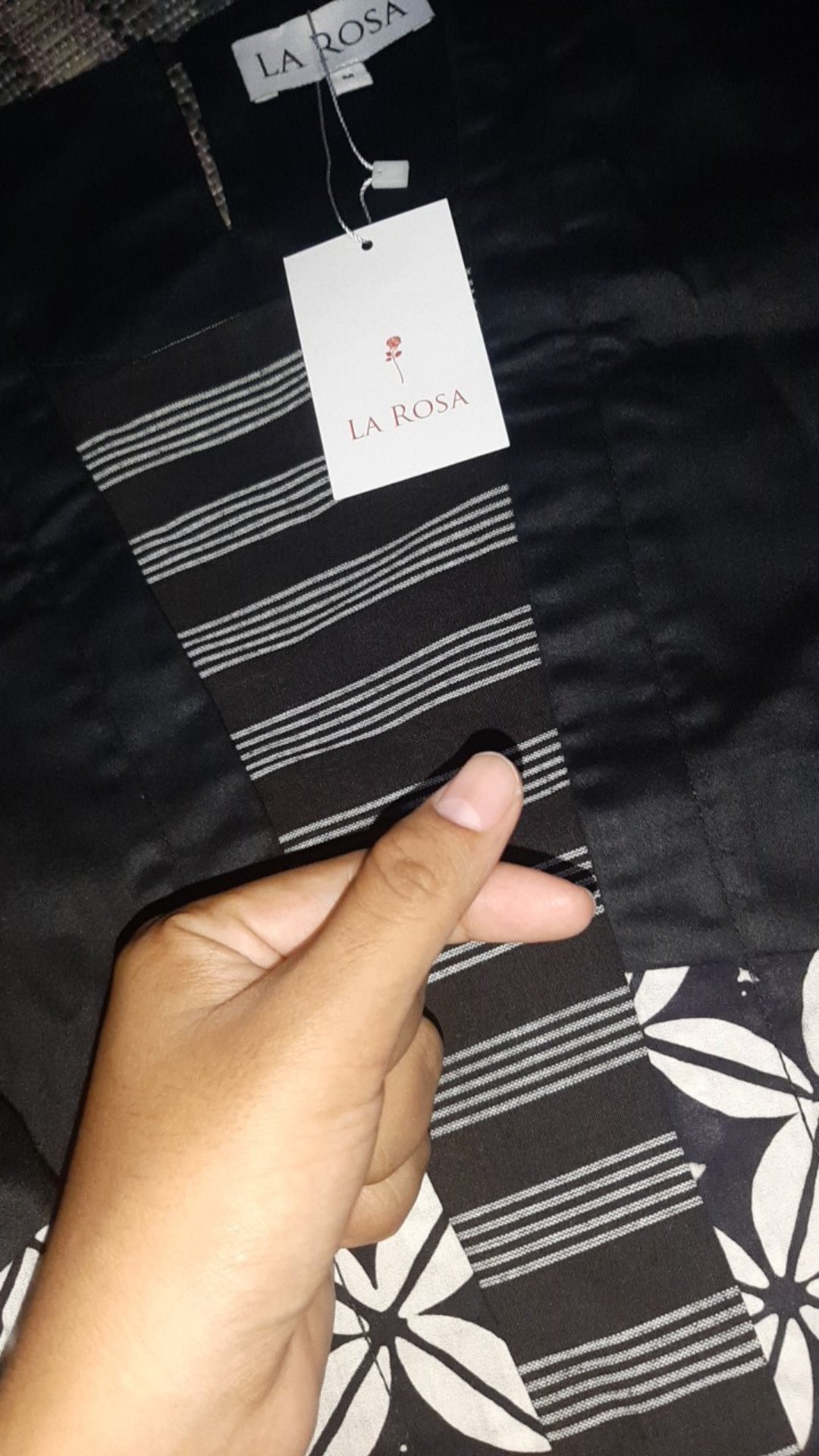 Atasan Batik Kawung Lurik Carla Black