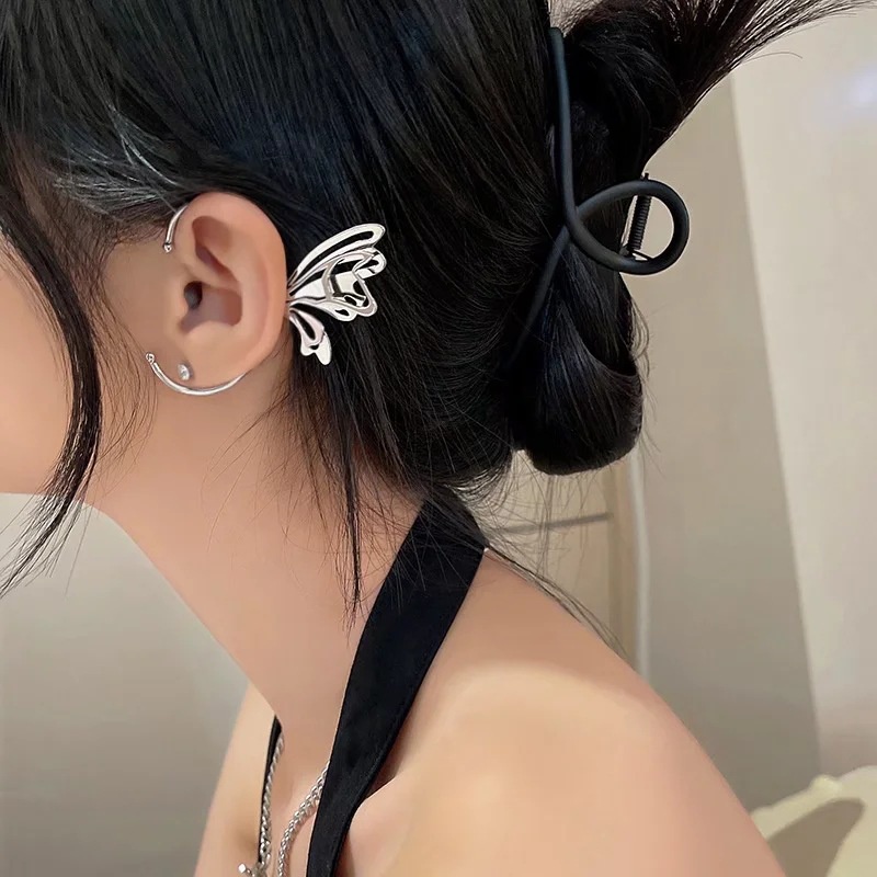 Single non-perforated clip-on butterfly earrings Aksesoris Telinga Kepribadian Korea Wanita