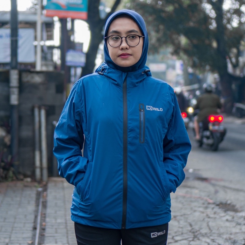 JAKET GUNUNG WANITA WATERPROOF RINJANI SERIES-Biru tua