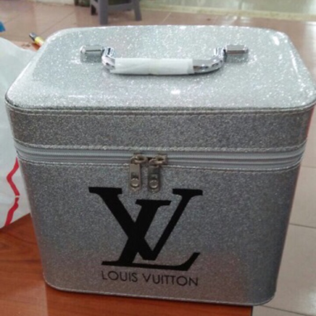Tas Kosmetik Set 2 in 1 / Tas Makeup / Tempat Makeup / Tas Makeup / Box make up kosmetik LV NEW 2017