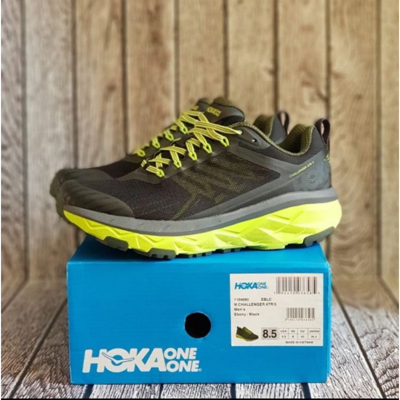 Sepatu pria / Sepatu Hoka one challenger ATR 5 man original - Hitam Stabilo