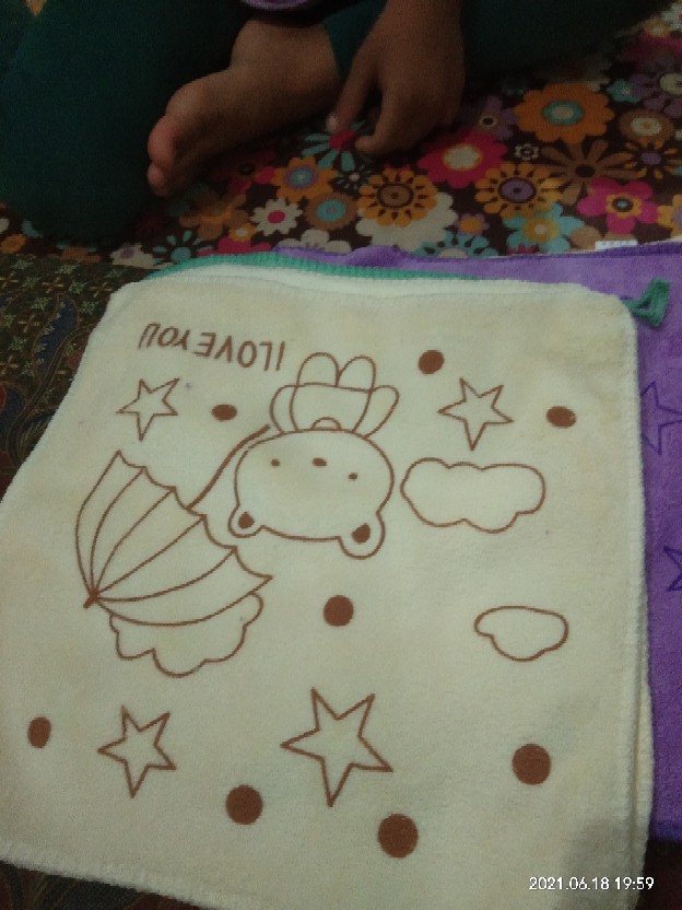 Handuk Sapu Tangan Hand Towel Serbaguna / Handuk Kecil Wajah / Muka Lembut Motif Lucu [ft030-126]