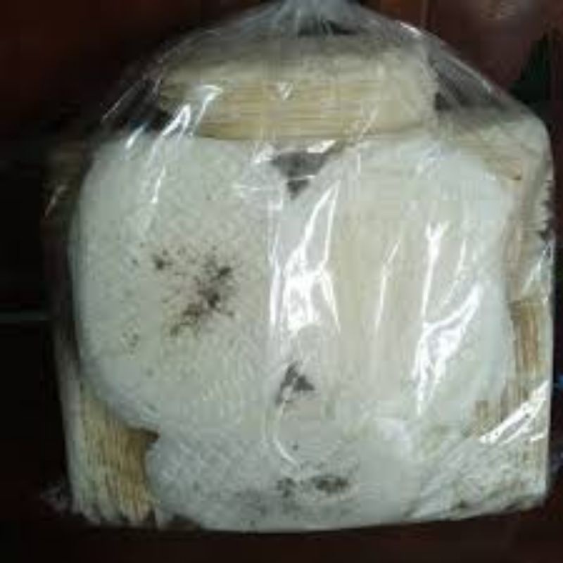 

Kripik Gambir Khas Madura