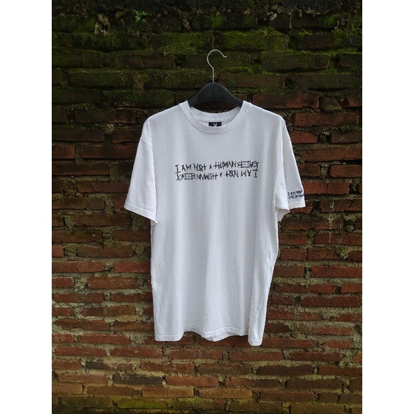 kaos i am not a humain being x playboy second