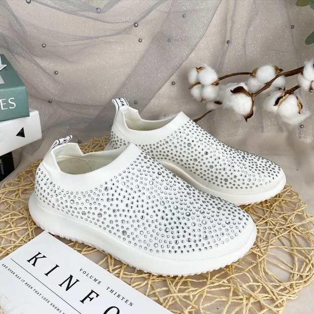 Sneaker 889 sepatu wanita import