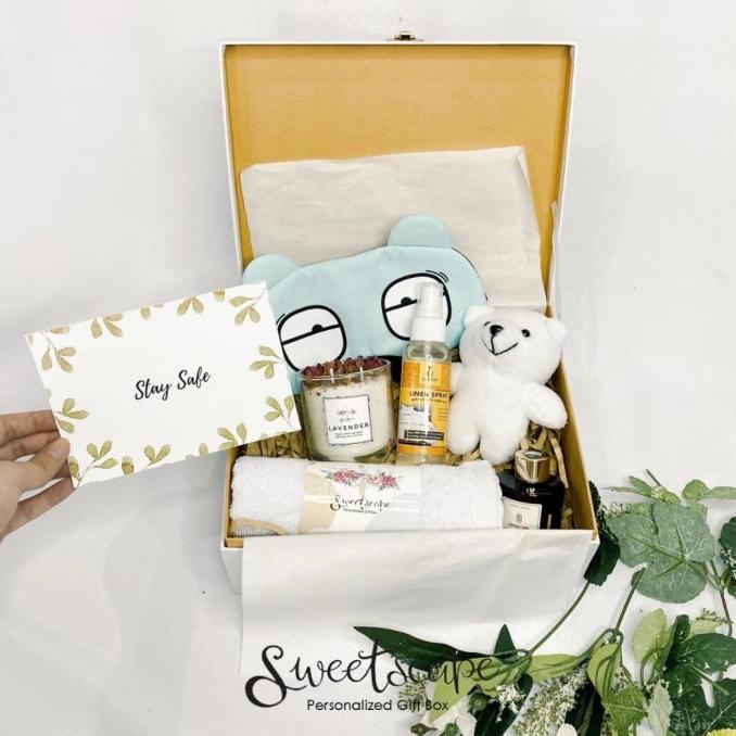 

GIFT BOX PACKAGE 115-PAKET HEMAT HAMPERS 115- PLEASE STAY SAFE SDG46849E