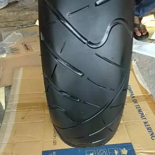 BAN SEKEN BAN BELAKANG CBR STD PABRIK UK 130/70-17 TUBELESS