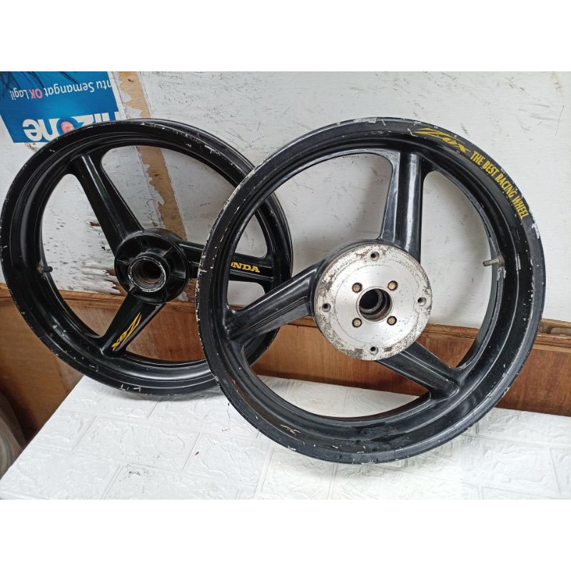 Velg pelek racing palang mega pro megapro gl pro custom cb gl Tiger layak pakai kelengkapannya sesua