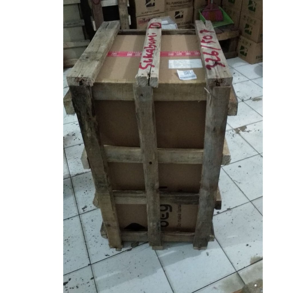 

Palet Kayu 40.000 + Sterofoam 30.000