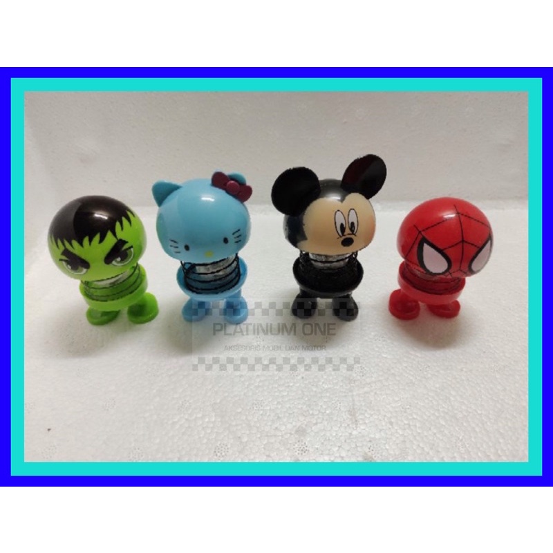 mainan dashboard mobil kepala goyang