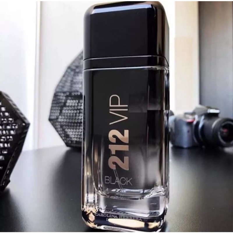 Parfum Original Pria 212 Vip Black Edp 100ml Unbox