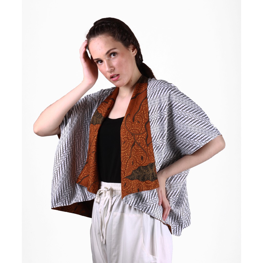 BELVA OUTER GAYA  BATIK  BAJU  BOLERO ATASAN BATIK  WANITA 