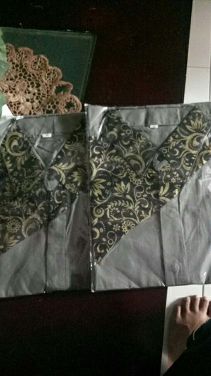 Kemeja Batik Pria Ppbtk07 Lengan Pendek/kemejabatikpria/kemejapria/batikpria/batikcasual/batikmodern