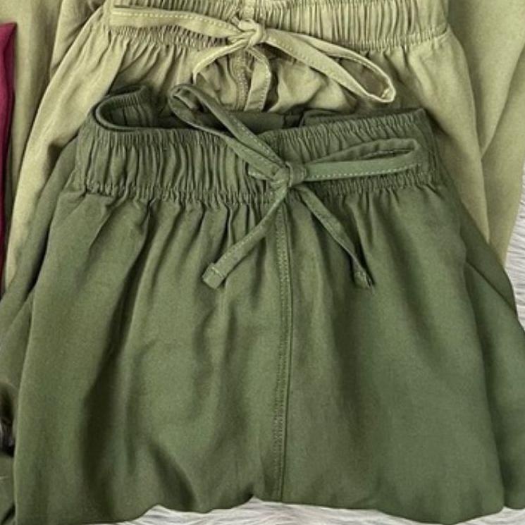 Hot Sell.. KULOT UNIQLO RELACO (Tag/label UNIQLO)