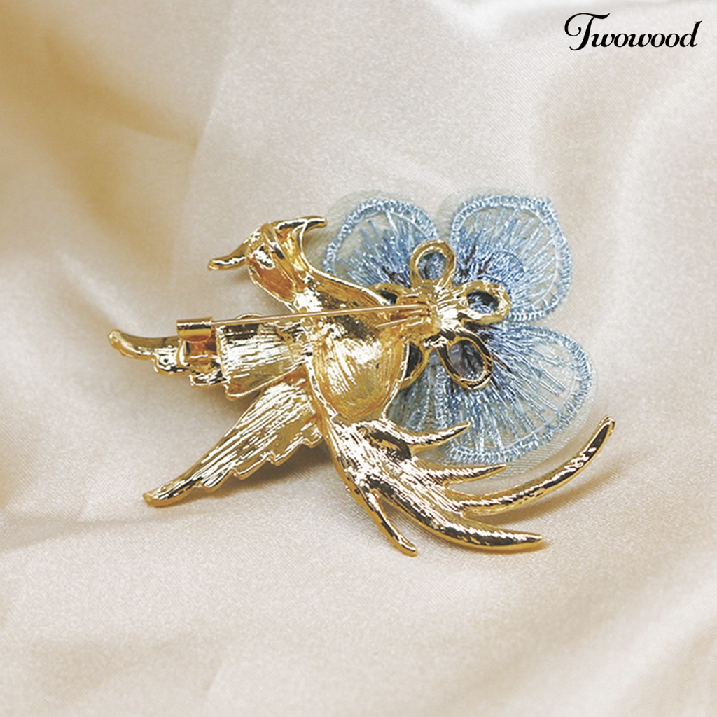 Twowood Embroidery Flower Lapel Pin Enamel Bird Alloy Faux Pearl Rhinestone Brooch Pin Costume Accessories