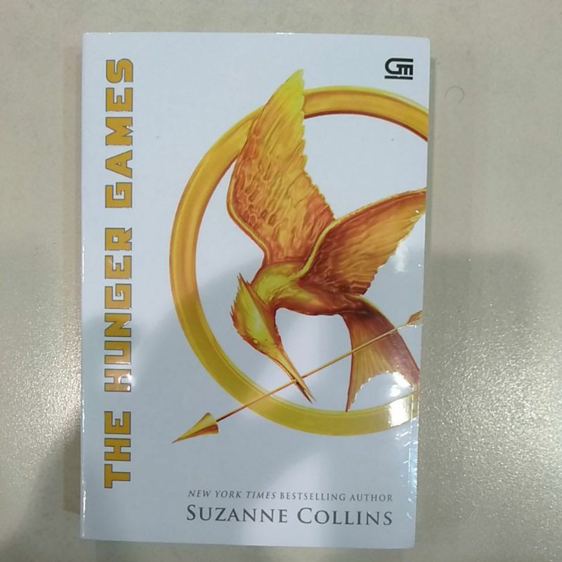 buku novel the hunger games