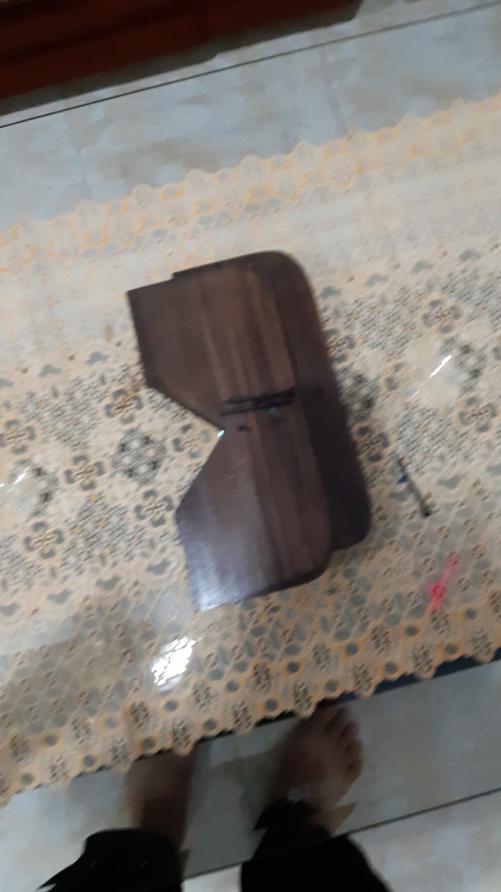 Penyekat Partisi Ruangan Alminy 4 Daun | Pembatas Sketsel Kayu | Wood Divider