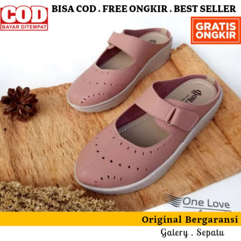 One Love Sepatu Sandal Slip on Wedges Wanita One Love Original Branded TutongWanita Sepatu Casual Wa