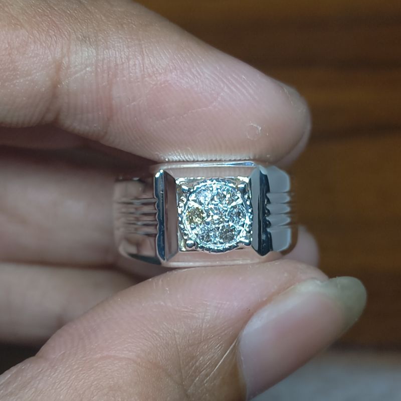 Cincin Pria Keren Kekinian Berlian Asli