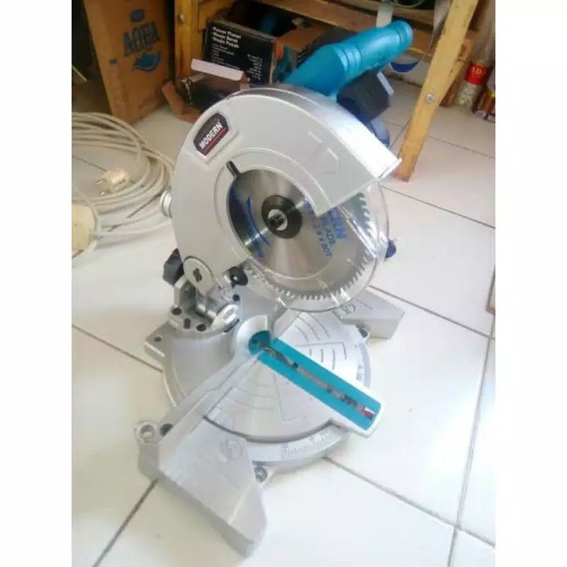 Miter Saw 7 inch MODERN Mesin Gergaji Potong Aluminium Mitre Portable
