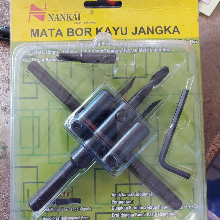 

Hole Saw Adjustable Nankai Mata Bor Jangka Hidroponik