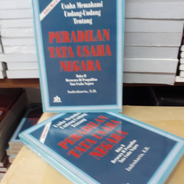 

Satu set peradilan tata usaha negara