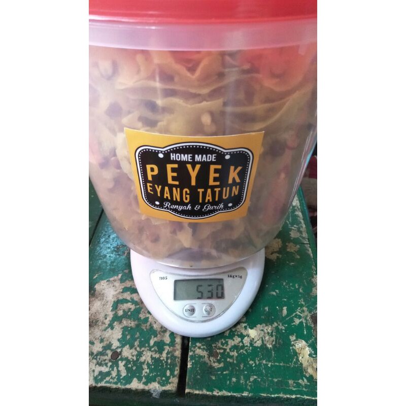

peyek kacang tanah homemade