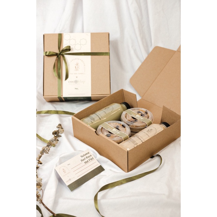 

Hampers Ramadan & Lebaran by Secangkirempah x Cocoklap klapertart - RAYYA BASIC