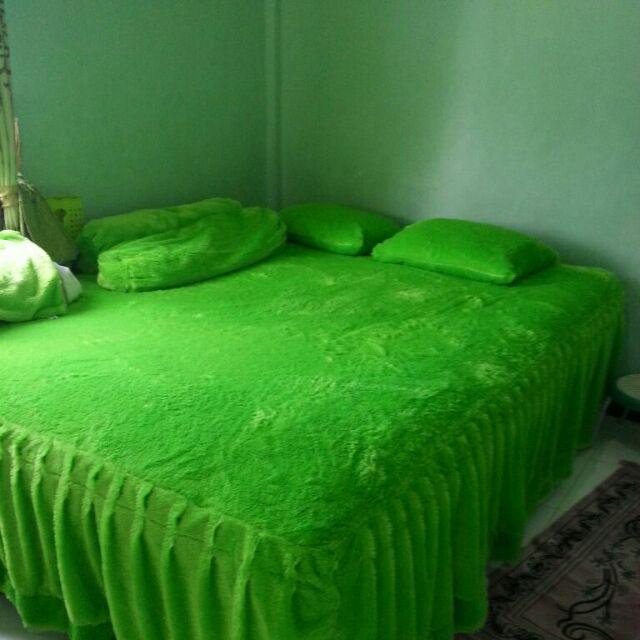 Sprei Rumbai Bulu Rasfur Polos
