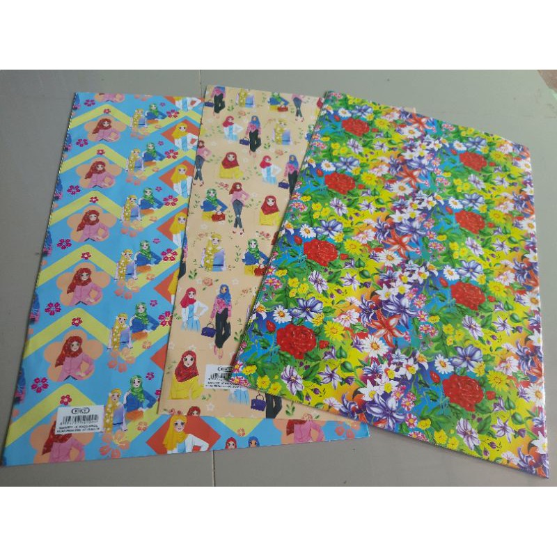 Kertas Kado dan Buble Wrap  Packing Hadiah Ultah dan Serbaguna