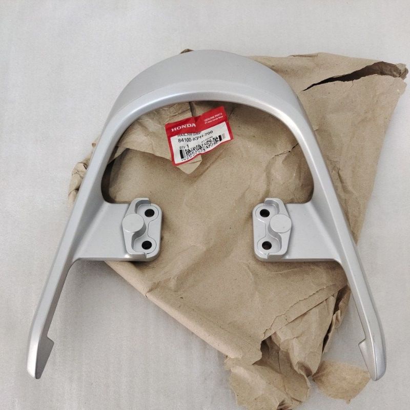 Begel Behel pegangan Jok Belakang SILVER Honda Supra X 125 ORIGINAL 84100-KPH-700 Distributor Sparep
