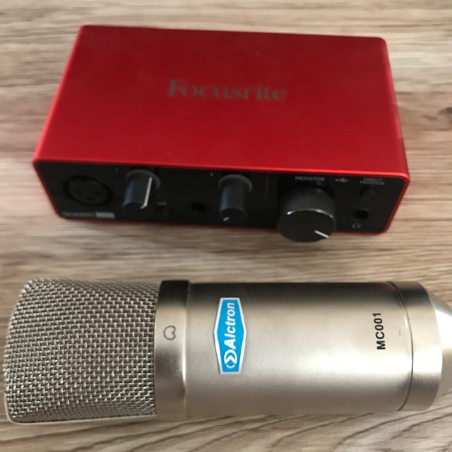 Focusrite solo plus mc001
