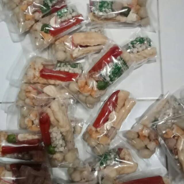 

Boci yg terbuat dari ikan tuna sehingga menimbulkan rasa yg membuat orang ketagihan