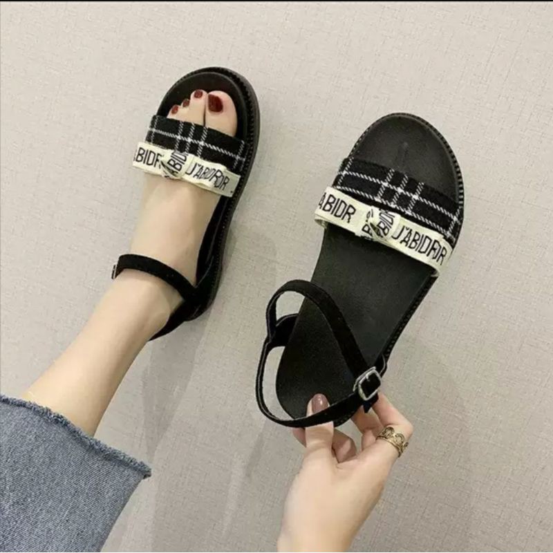 Sandal Wanita Terbaru / Sandal Wanita VANESSA / Bisa Bayar Di Tempat(cod)