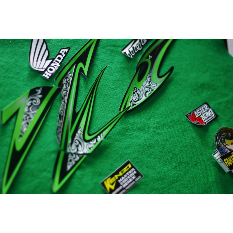 striping Tiger revo hijau batik