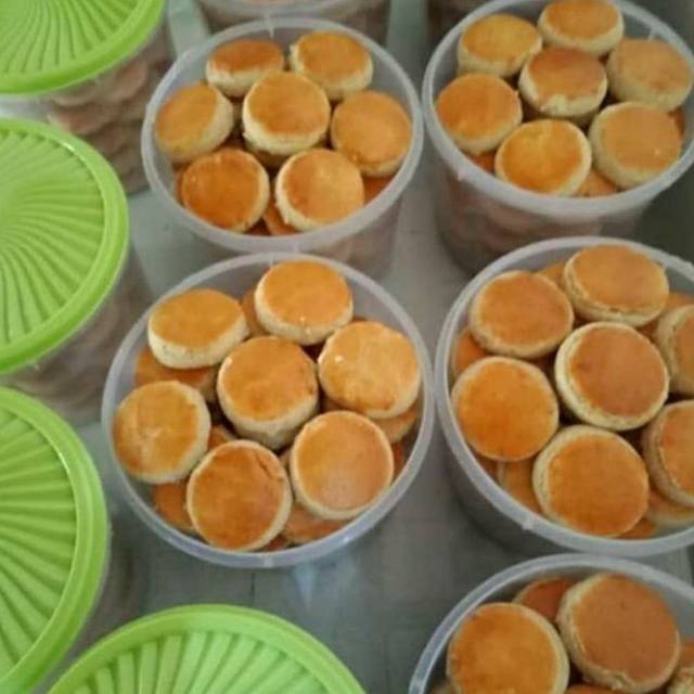 

Kue kacang jember 800gr