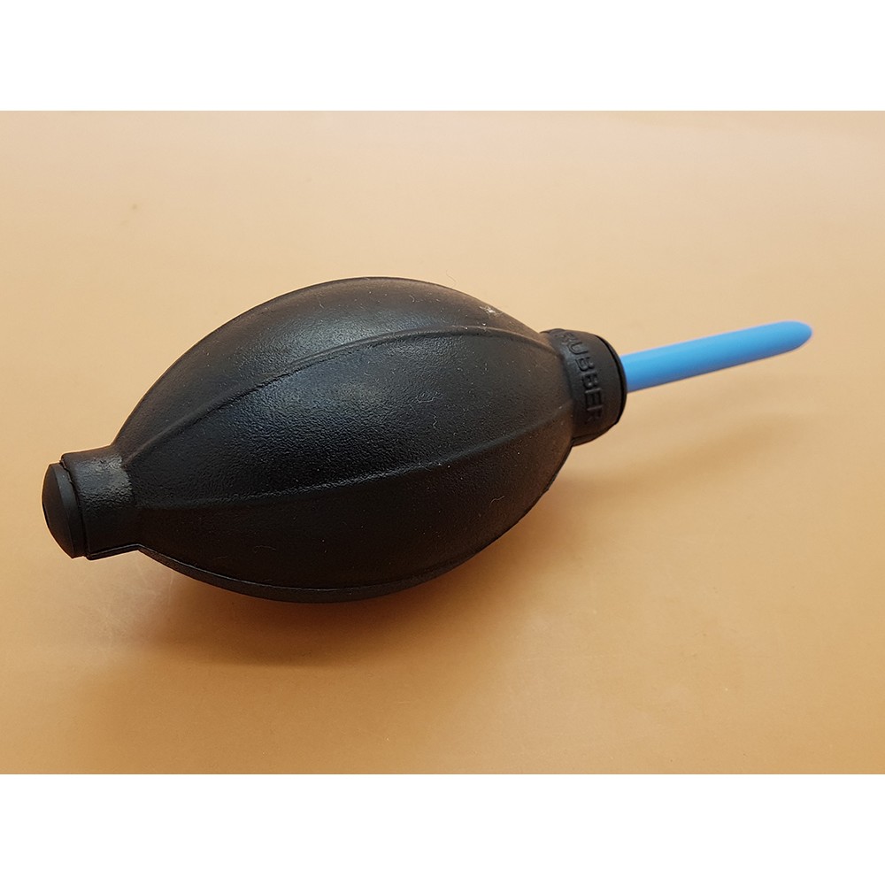 Rubber Blower ( Pompa Debu ) DEKKO Warna hitam