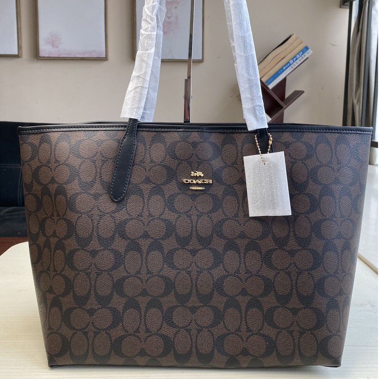 COACH5696 tas baru fashion wanita tas gesper magnet liar tas belanja berkapasitas besar tas bahu