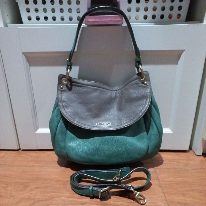 Preloved 2 shoulder & sling bag hijau mix abu Brhas Pati & bana" rantai (booked)