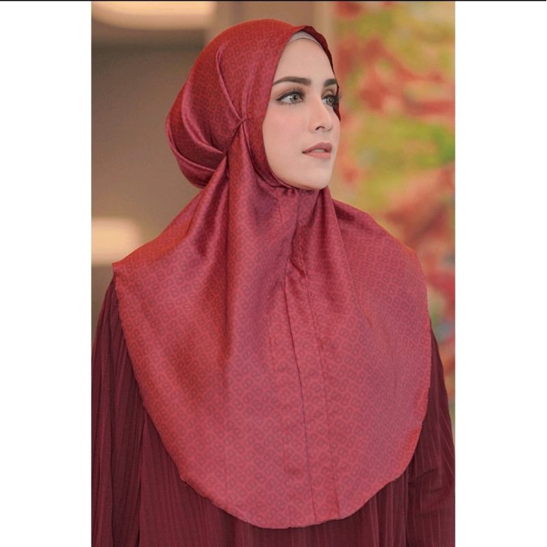 Buttonscarves Tapis Slip On Red
