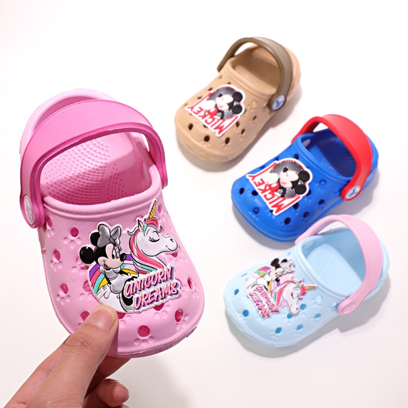 princess crocs