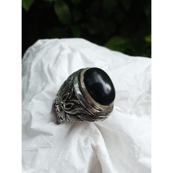 cincin akik batu fosil kelor hitam
