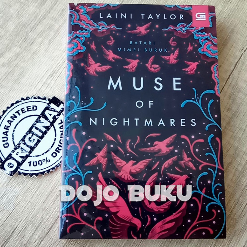 Batari Mimpi Buruk (Muse Of Nightmare) by Laini Taylor