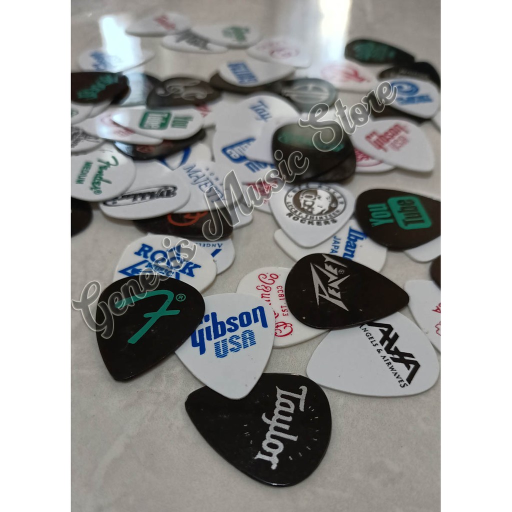 Pick Gitar / Ukulele / Guitalele Murah