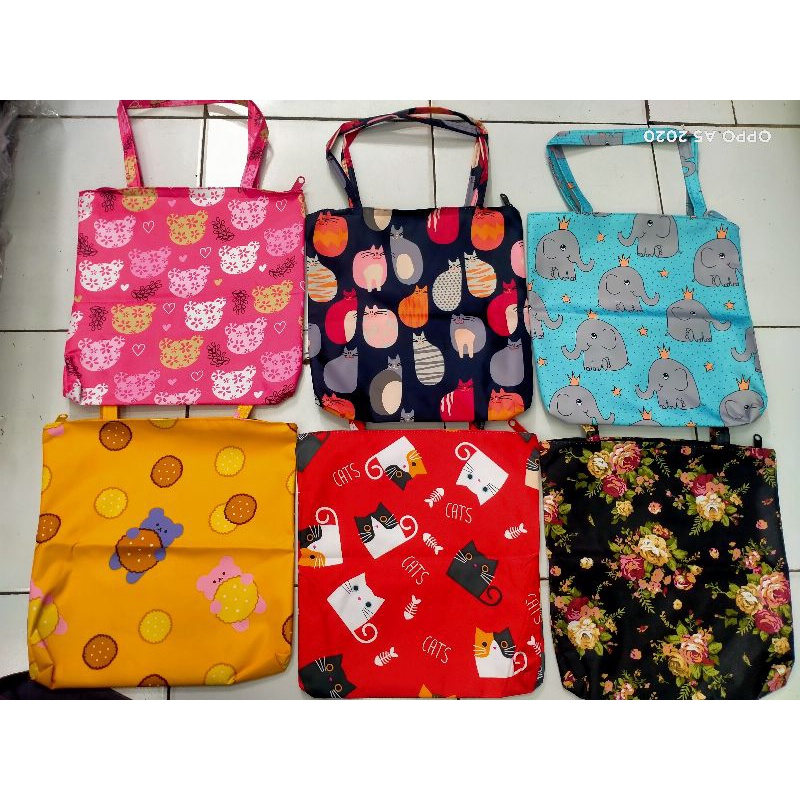 Totebag/Tas tenteng kecil / tas souvenir