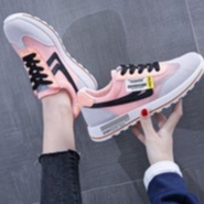 Sepatu wanita model Korea fashion terbaru