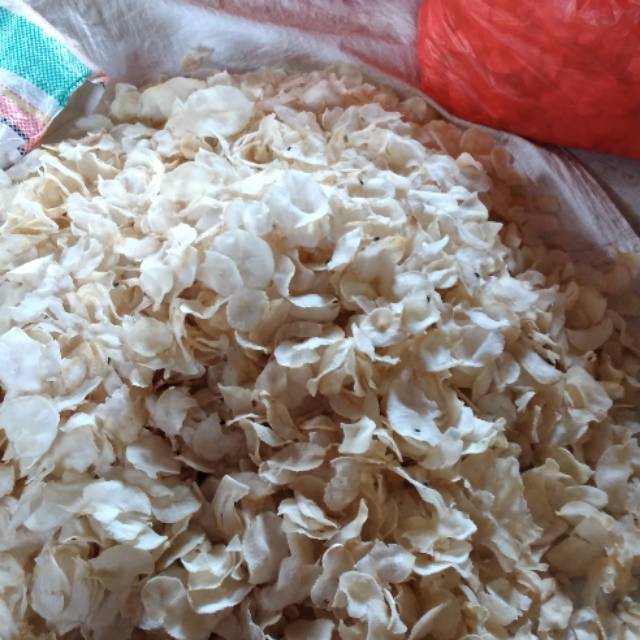 

Kripyek singkong mentahan
