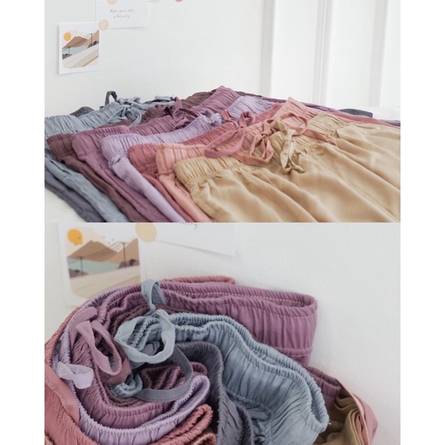 UNIQLO Relaco Pants / Celana Pendek Santai Wanita / Celana Kain
