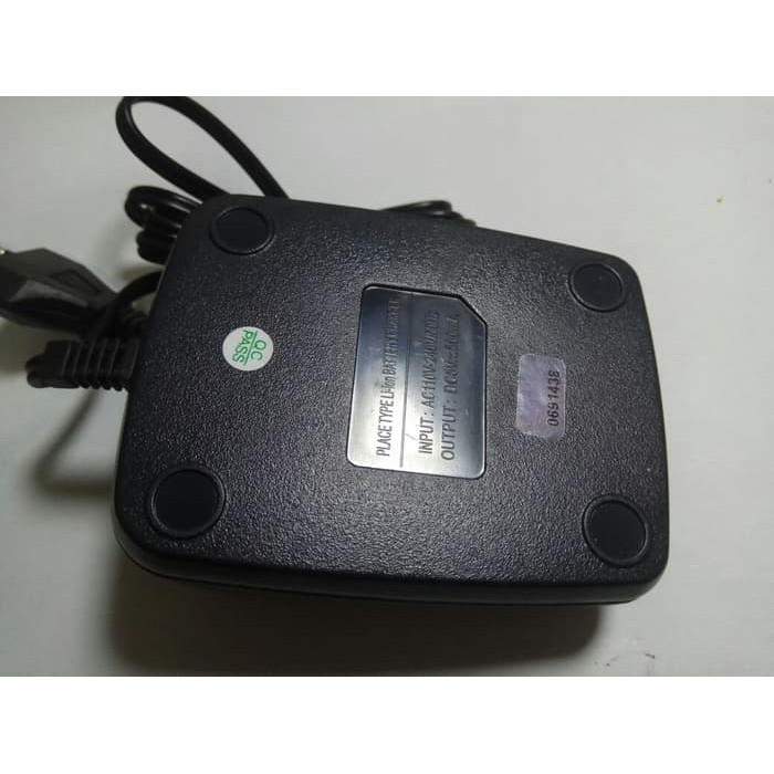 [NEW] CHARGER HT BAOFENG BF 888S BF 888S CHARGER BF 777S BF 666S ORIGINAL